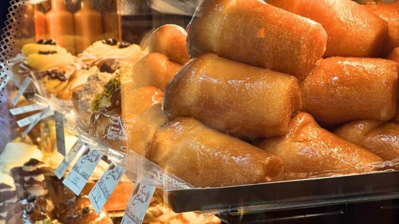 Naples: guided tour of Spaccanapoli and street-food tasting - Key Points