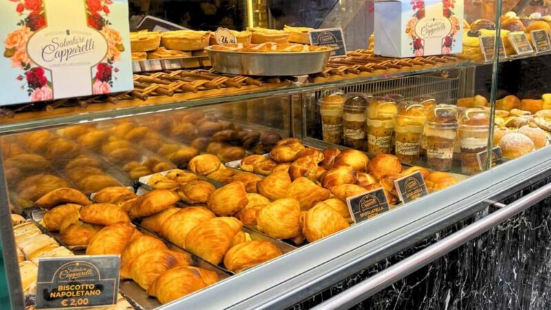 Naples: guided tour of Spaccanapoli and street-food tasting - Practical Details and Considerations