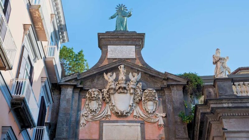 Naples: historical centre tour and visit to the Water Museum - Key Points