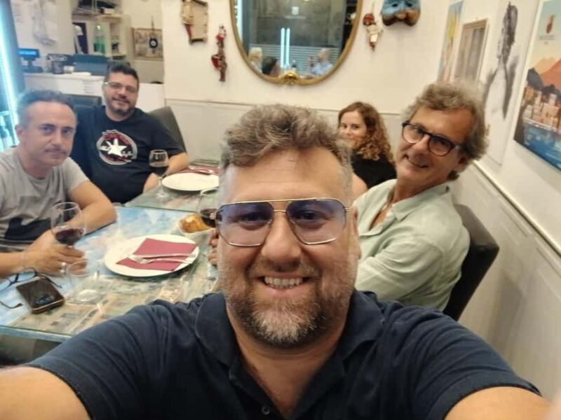 Naples: historical Neapolitan cooking class and dinner - Key Points