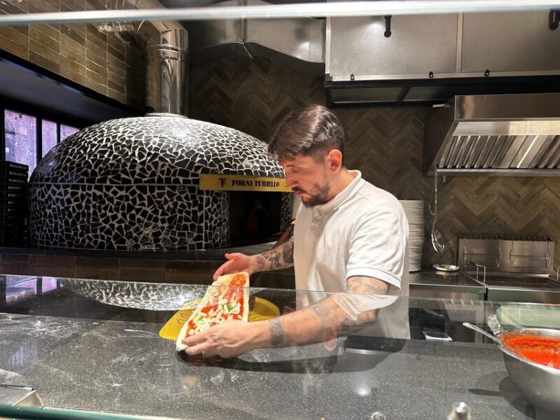 Naples: Make Your Own Authentic Neapolitan Pizza - The Value of This Experience