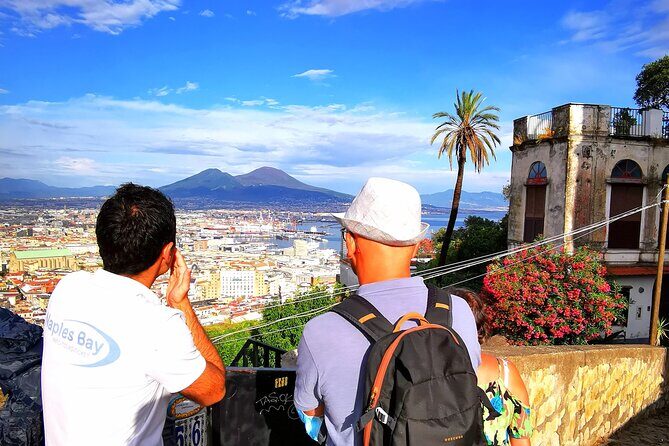 Naples Panoramic Walking Tour: From the hill to the center - Key Points
