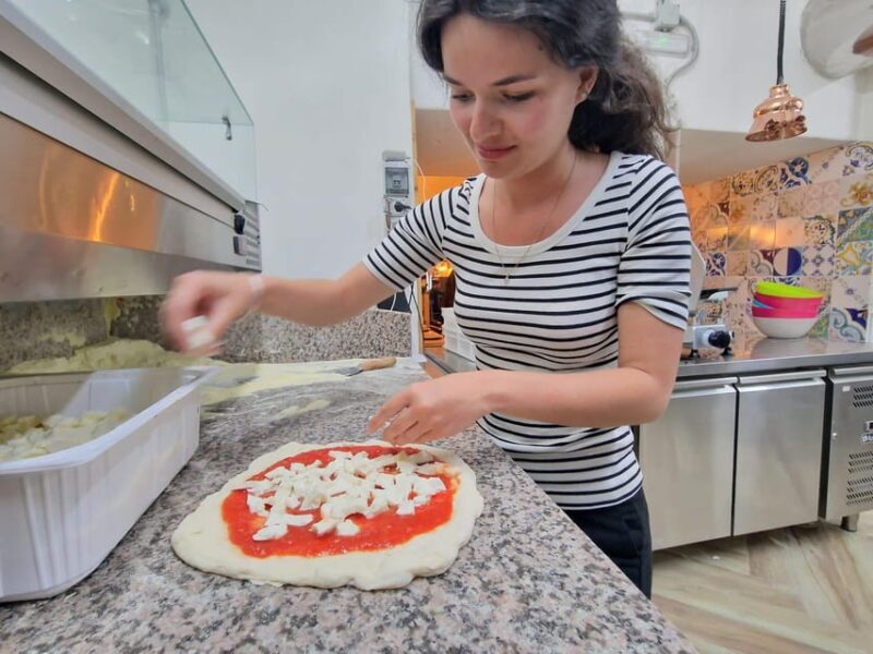 Naples: Pizza Making Class with Local Pizzaiolo - A Closer Look at the Experience