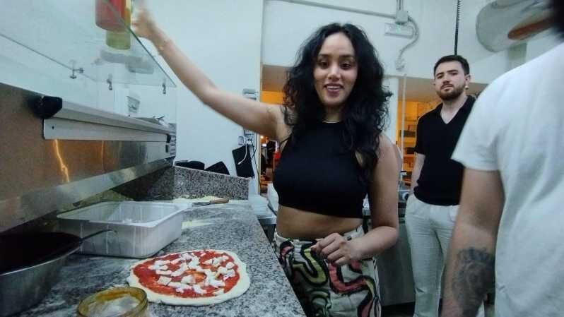 Naples: Pizza Making Class with Neapolitan Chef and drink - The Experience in Detail