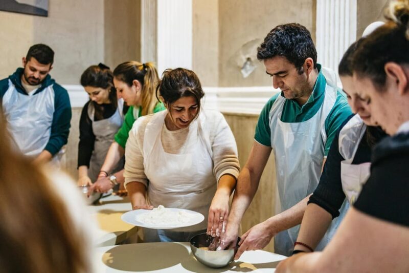 Naples: Pizza-Making Workshop with Drink and Appetizer - Key Points