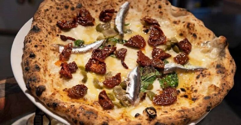 Naples: Pizza tasting gourmet experience - Key Points
