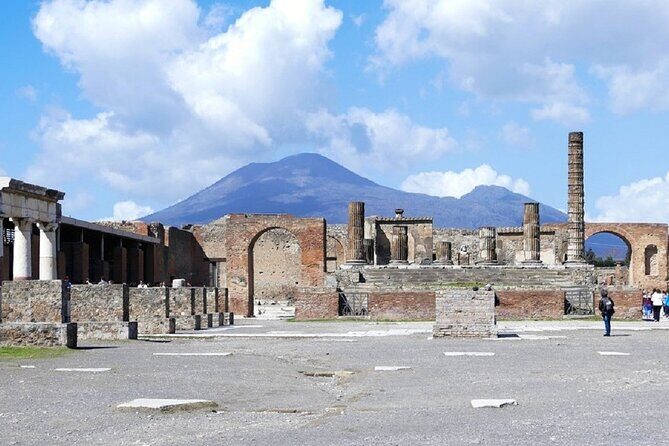 Naples, Pompeii and Vesuvius full day tour from Naples - FAQs About the Naples, Pompeii, and Vesuvius Tour
