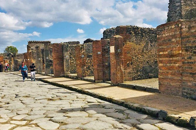 Naples & Pompeii Day Tour from Rome: Pompeii Ticket & City Visit - Practical Tips for Making the Most of Your Day