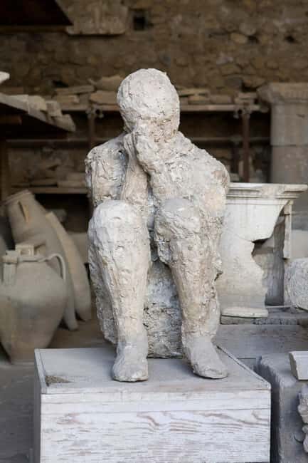 Naples: Pompeii Guided Tour with Skip-the-Line Entry Ticket - Who Should Consider This Tour?