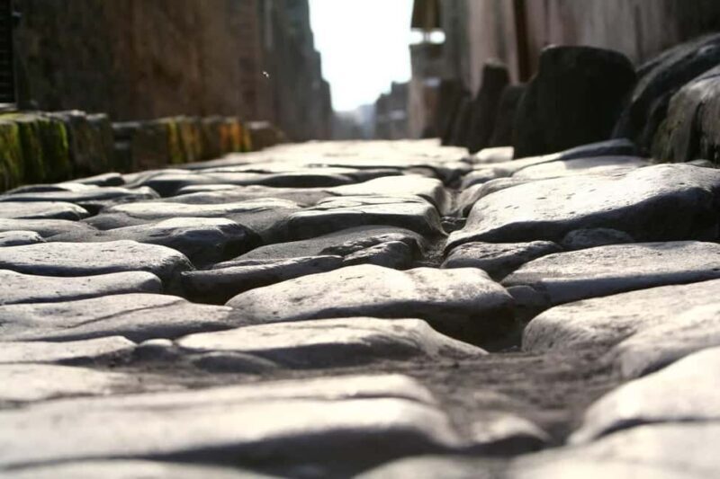 Naples: Pompeii Guided Tour with Skip-the-Line Entry Ticket - FAQs