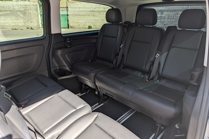 Naples: private transfer to Positano - The Route and Scenic Highlights