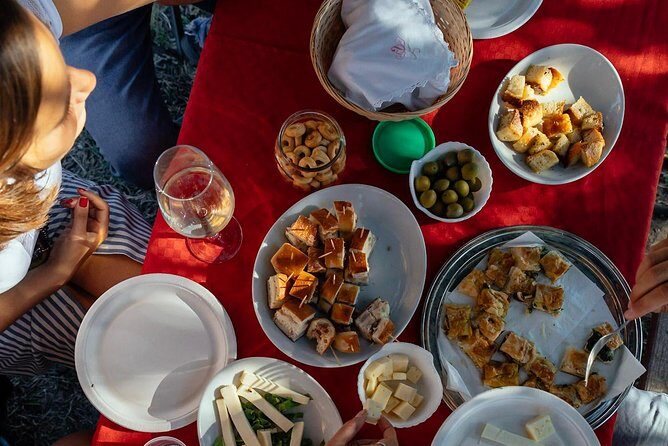 Naples Scenic pedal assisted Ride to a Local Vineyard with Meal - A Gentle Escape from Naples: The Experience Overview