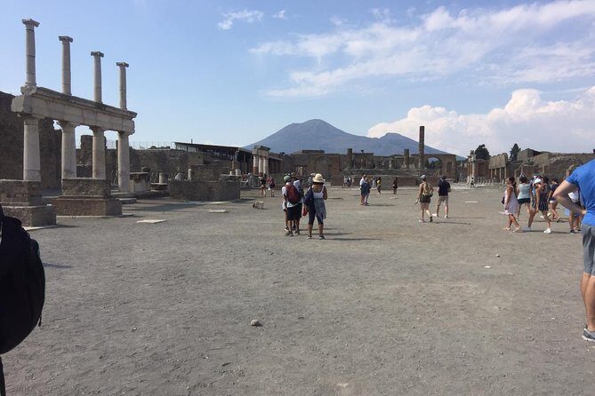 Naples Shore Excursion: Pompeii Independent Half-Day Trip - Key Points