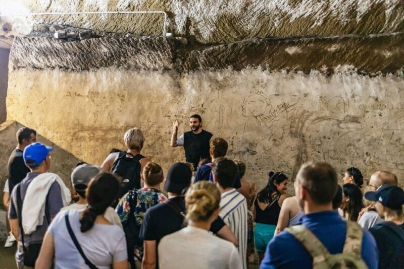 Naples: Spanish Quarters Underground Guided Tour - The Experience in Depth