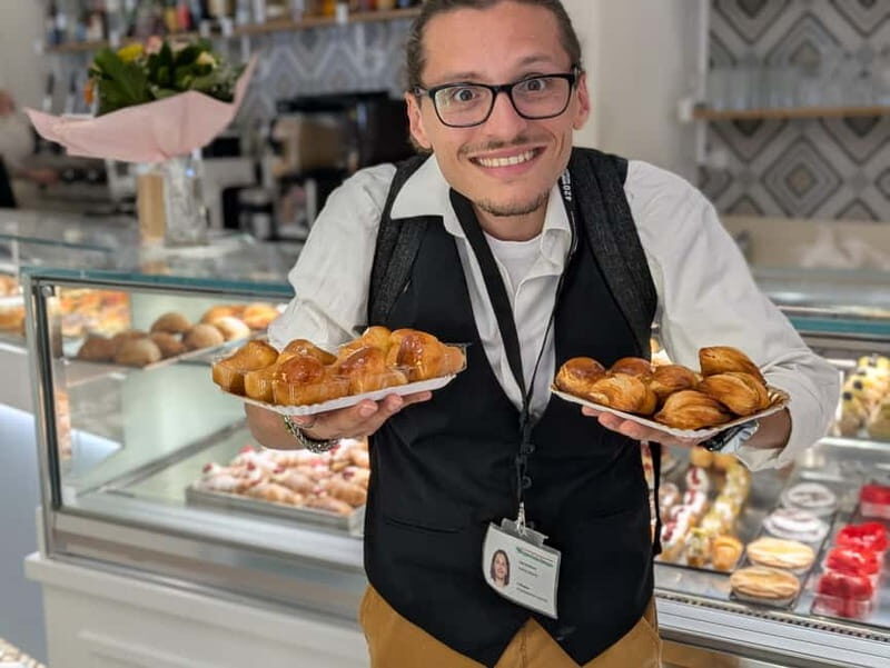 Naples: Street Art, Wine and Food Tasting Walking Tour - Key Points