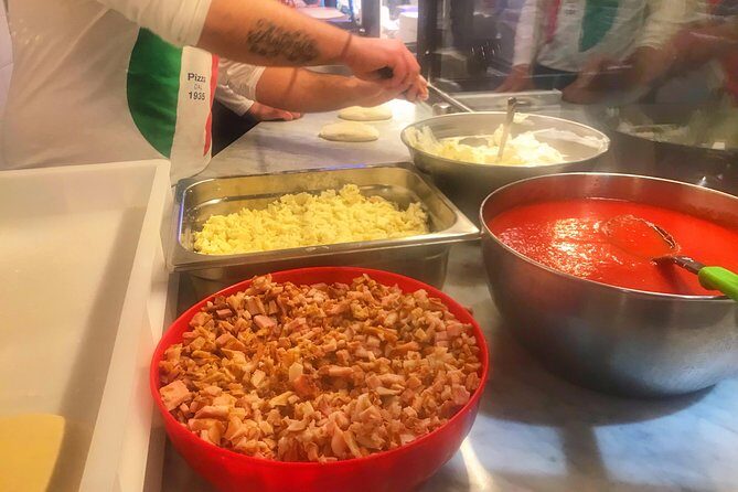 Naples: Street Food and Sightseeing Tour with Local Expert - A Walk Through Naples: What to Expect