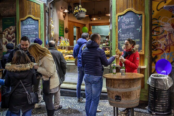 Naples Street Food Scene Tour: Small-Group Tasting Adventure - Experience the Flavors of Naples with a Small-Group Street Food Tour