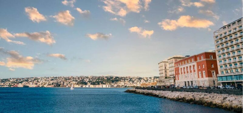 Naples: sunrise gulf tour with typical breakfast by the sea - FAQ