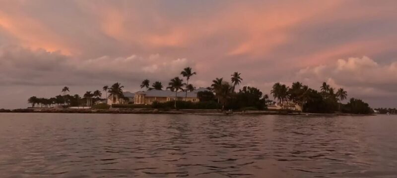 Naples: Sunset Boat Tour with Snacks and Drinks - Who Is This Tour Best For?