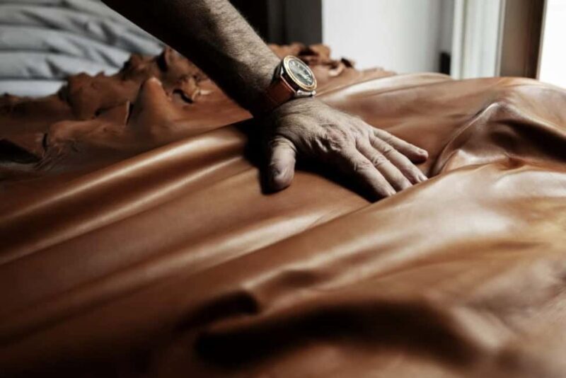 Naples: tour of the Neapolitan Glove Workshop and the art of gloves - What to Expect from This Glove Workshop Tour