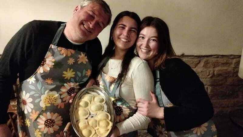 Naples: Traditional Italian Food Cooking Class at Restaurant - Key Points