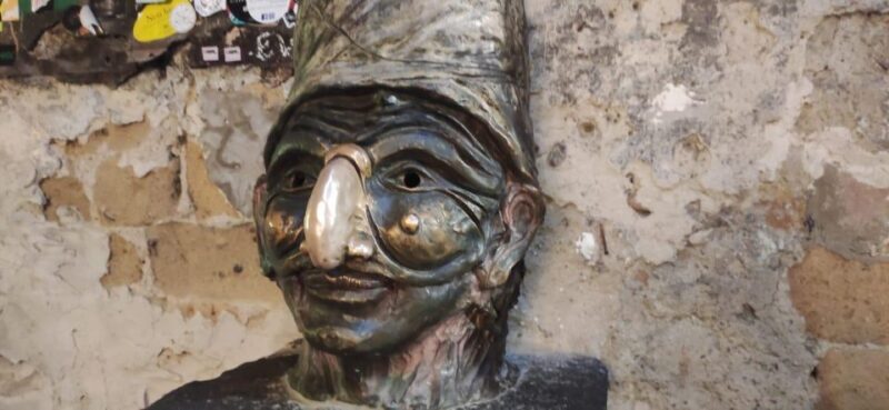 Naples Walking Tour: Old Town and Spaccanapoli - Group Size, Duration, and Price