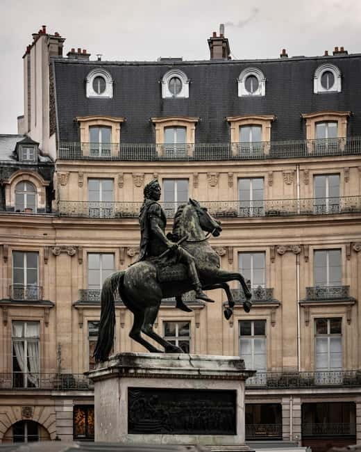 Napoleon in Paris: Revolution to Empire Walking Tour - The Experience and Guides