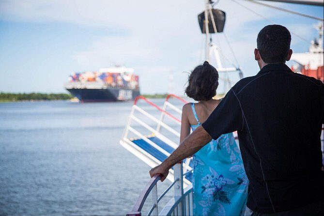 Narrated Harbor Luncheon Riverboat Cruise - What Do Reviewers Say?