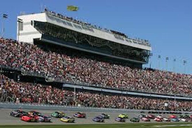 NASCAR Daytona 500 at Daytona International Speedway with Transportation - Who Is This Tour Best For?