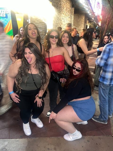 Nashville Bar Crawl: Guided Pub Crawl with Drinks Discounts - The Price and Value