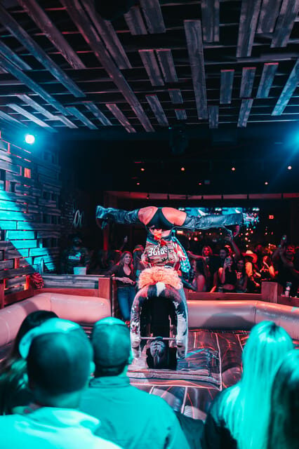 Nashville Bar Crawl: Guided Pub Crawl with Drinks Discounts - The Sum Up