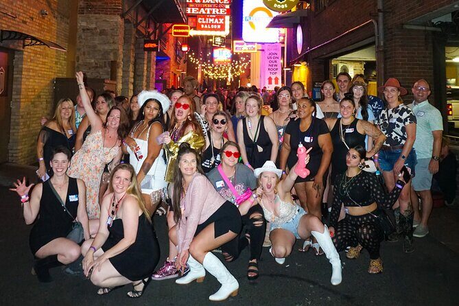 Nashville Bar Crawl with VIP Club Entrance and Bonus Shots - FAQ