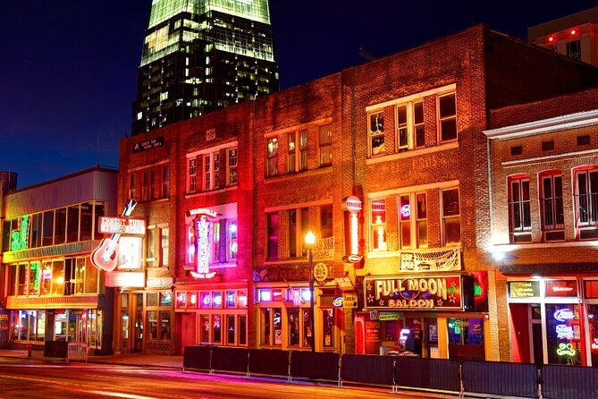 Nashville Carnage and Chaos Ghost Tour - What is the Nashville Carnage and Chaos Ghost Tour?