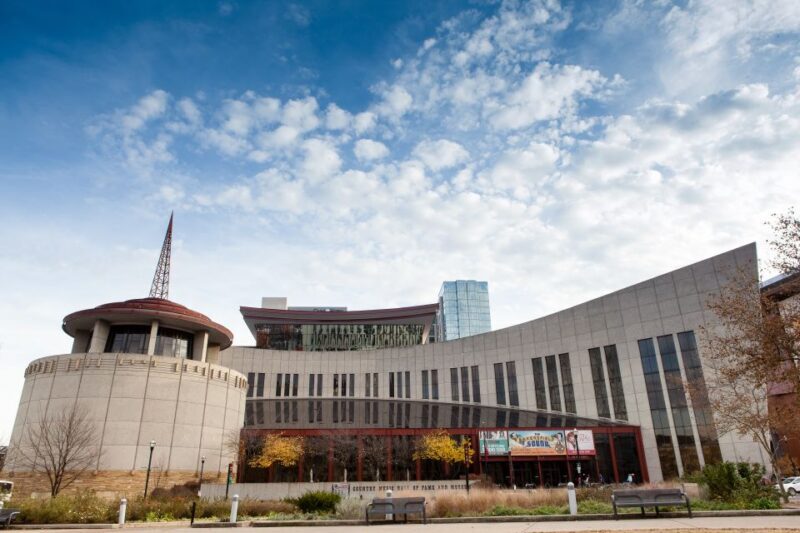 Nashville: Country Music Hall of Fame and Museum - Exploring the Museums Layout and Highlights