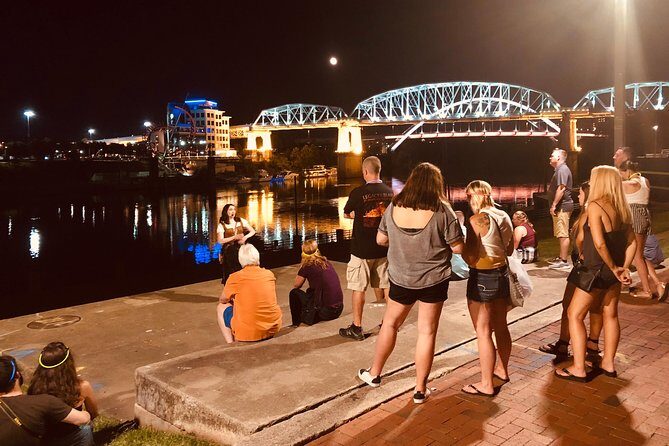 Nashville Haunted Boos and Booze Ghost Walking Tour - Who Should Consider This Tour?