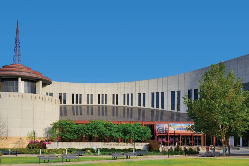 Nashville: Hop-on Hop-off Trolley Tour - FAQs