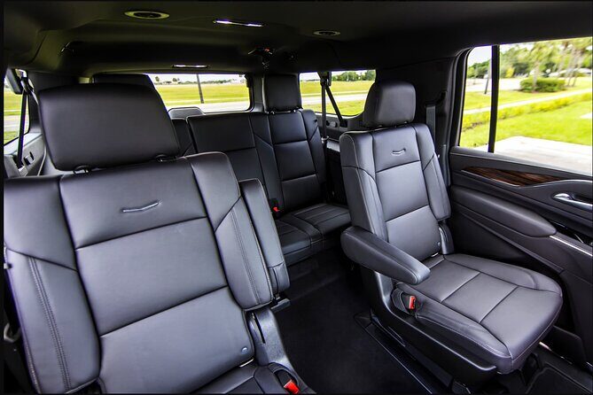 Nashville Limo Service and Airport Transportation Arrival - FAQs