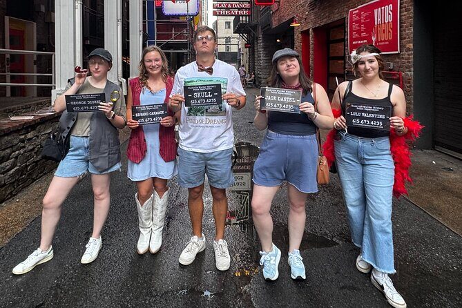 Nashville Murder Mystery Interactive Party Game & Pub Crawl - The Experience and Atmosphere