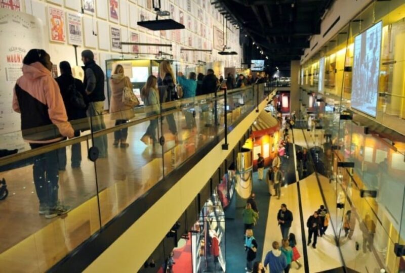 Nashville: RCA Studio B & Country Music Hall of Fame Combo - FAQs