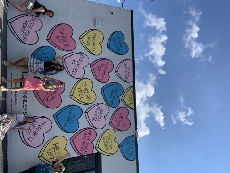 Nashville: Sip n' Shop Guided Walking Tour - Key Points