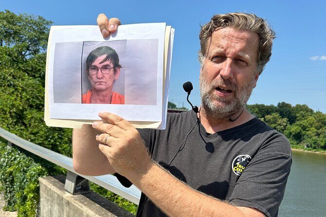 Nashville True Crime Walking Guided Tour - Key Points