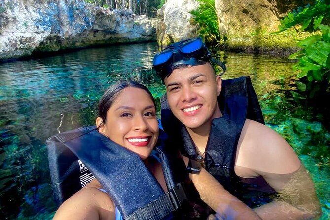 Natural adventure at cenote casa tortuga and Tulum ruins - Key Points
