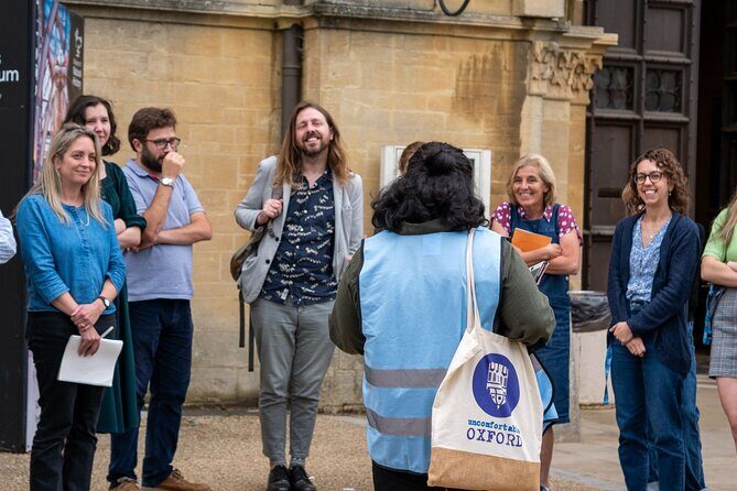 Natural History Museum Tour - by Uncomfortable Oxford - A Closer Look at the Tour Experience