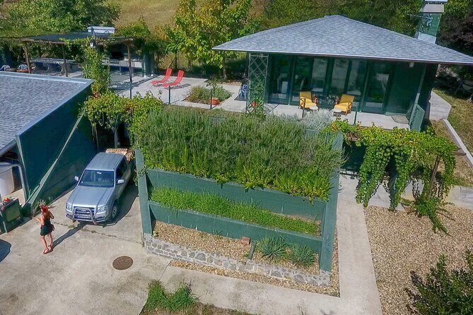 Natural wine tasting with great views - FAQ