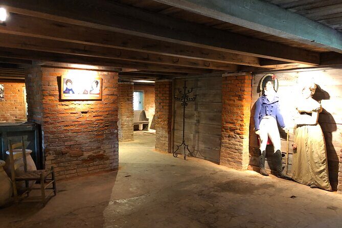 Nawlins Luxury: Laura Plantation Tour w/Transportation - FAQ