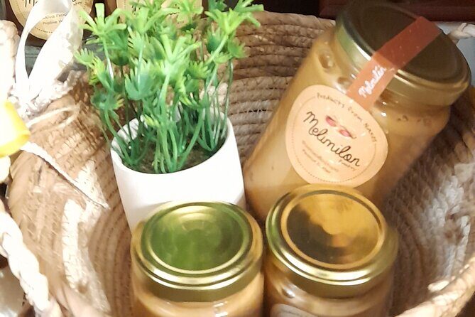 Naxos Old Town Private Food Tour with Dinner and Pickup - Who Is This Tour Best For?