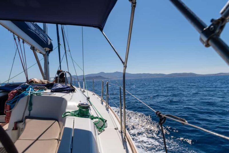 Naxos: Small Cyclades Sailing Trip with Lunch & Drinks - Who Should Consider This Tour?