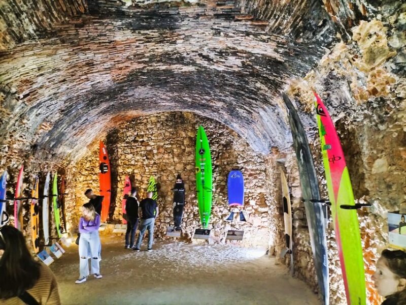 Nazaré (Giant Waves): Half-Day Private Tour from Lisbon - The Fishermen’s Quarter and Local Traditions