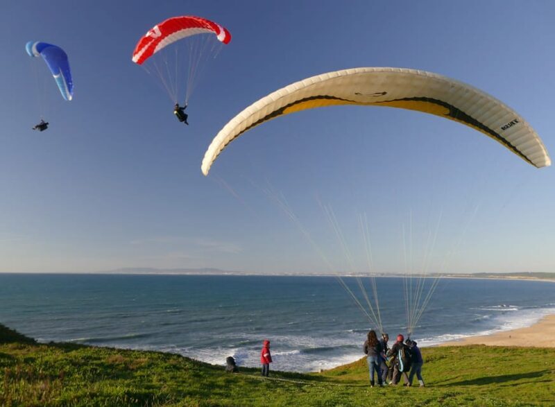 Nazare: Paragliding tandem flight - The Experience in Detail