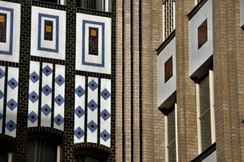 Nazi Berlin and the Jewish Community Tour - Transportation and Practicalities